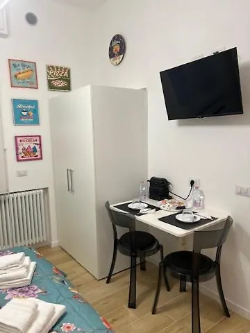 Del Centro شقة