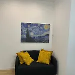 Del Centro *